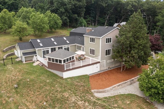 60 Murphy, Hudson, MA 01749