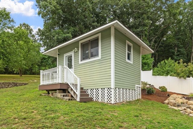 60 Murphy, Hudson, MA 01749