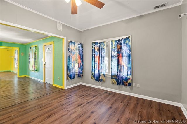 1120 Ekin Avenue, New Albany, IN 47150