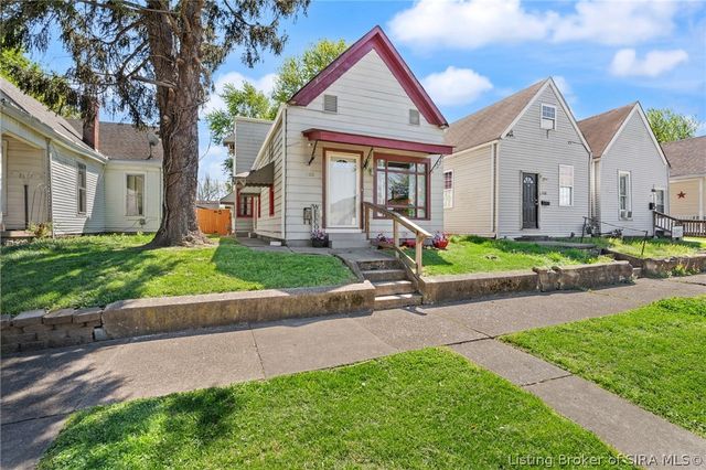 1120 Ekin Avenue, New Albany, IN 47150