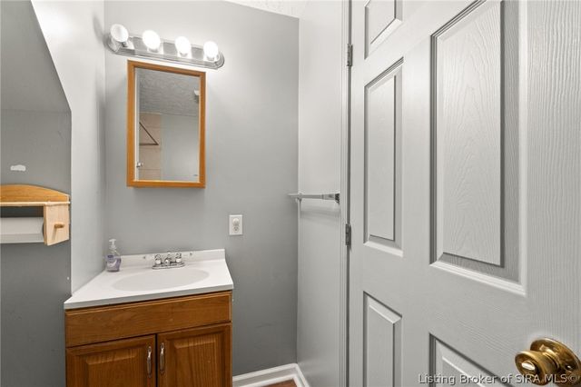 1120 Ekin Avenue, New Albany, IN 47150