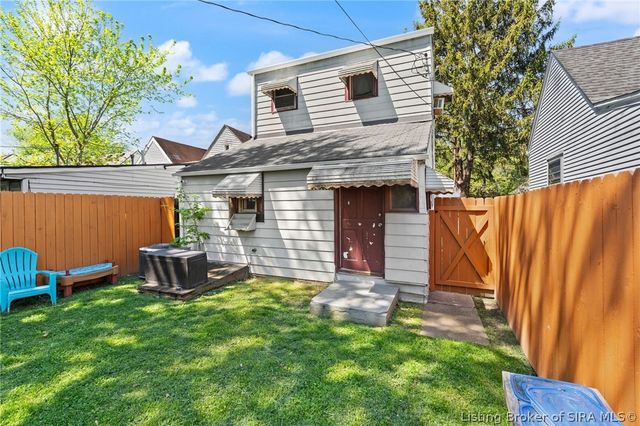 1120 Ekin Avenue, New Albany, IN 47150