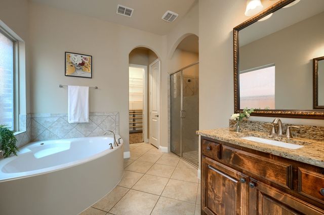 7119 Isle Royal Lane, Irving, TX 75063