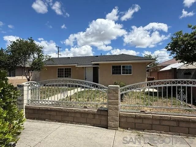 740 N Topeka, Anaheim, CA 92805