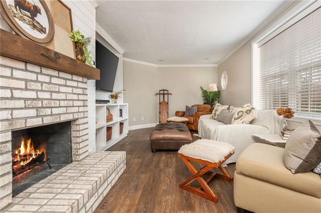 301 Midway NW Road, Marietta, GA 30064