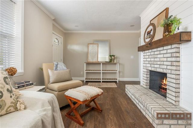 301 Midway NW Road, Marietta, GA 30064