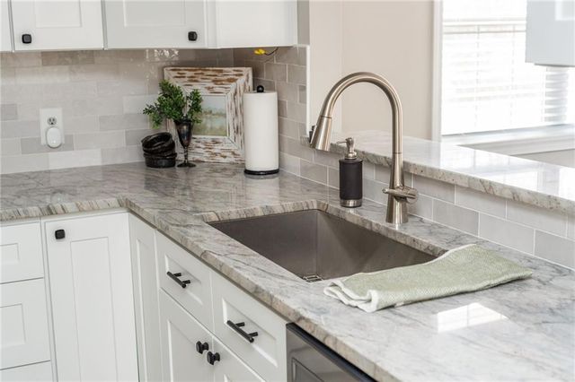 301 Midway NW Road, Marietta, GA 30064