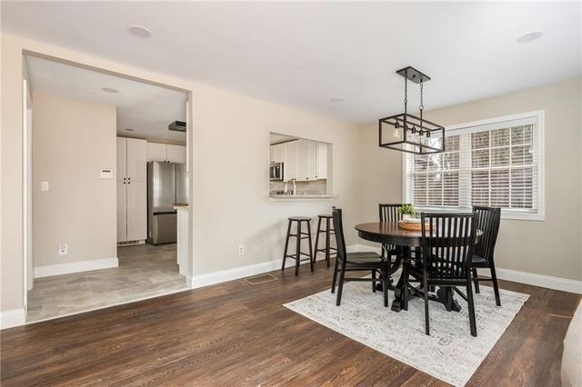 301 Midway NW Road, Marietta, GA 30064