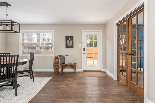 301 Midway NW Road, Marietta, GA 30064