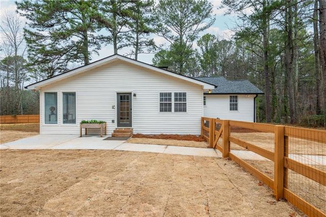 301 Midway NW Road, Marietta, GA 30064