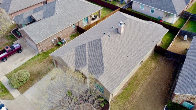 10928 Middleglen Road, Fort Worth, TX 76052