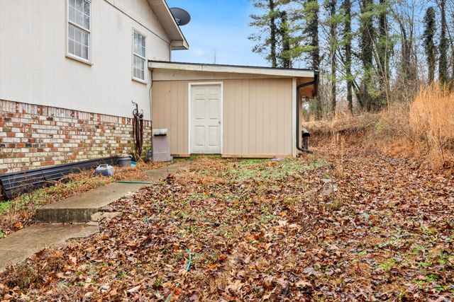 374 Countryside Drive, Evensville, TN 37332