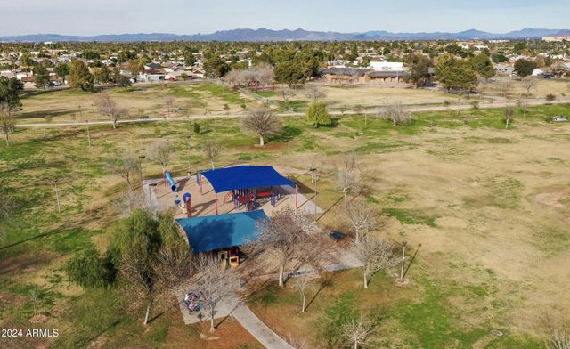 2014 E MAGDALENA Drive, Tempe, AZ 85283