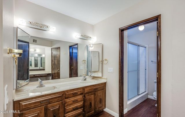 2014 E MAGDALENA Drive, Tempe, AZ 85283