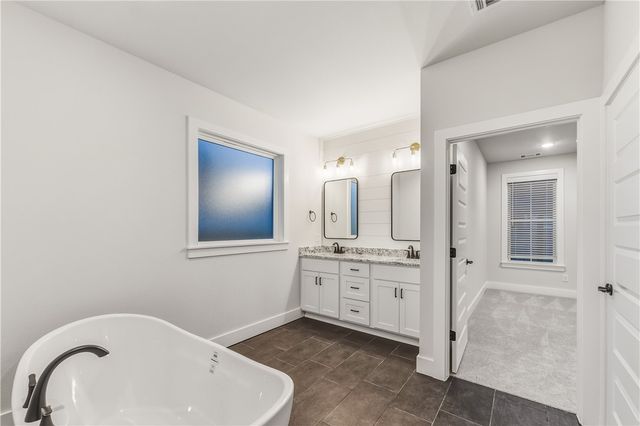 1440 Dresden Drive, Centerton, AR 72719