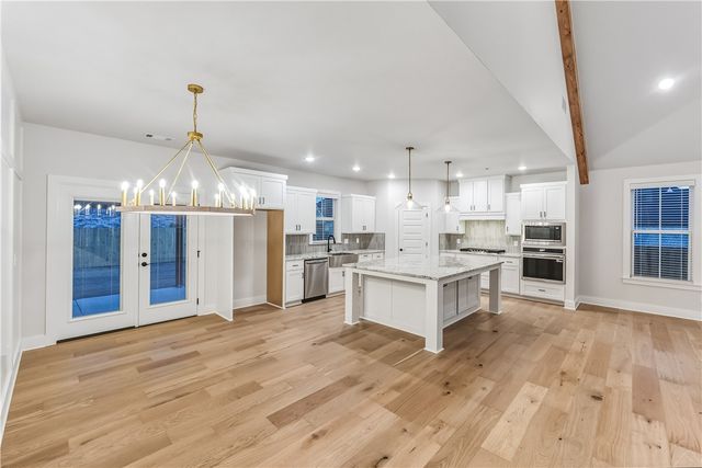 1440 Dresden Drive, Centerton, AR 72719