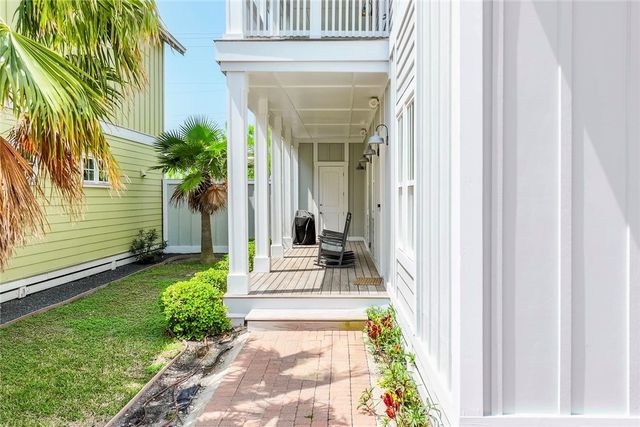 123 Fish Hook, Port Aransas, TX 78373