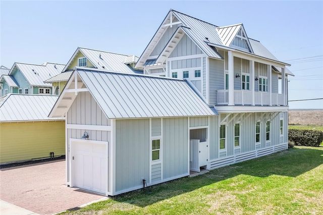 123 Fish Hook, Port Aransas, TX 78373