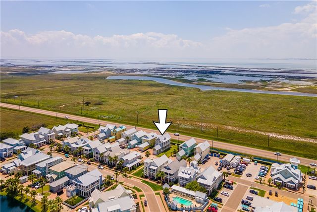 123 Fish Hook, Port Aransas, TX 78373
