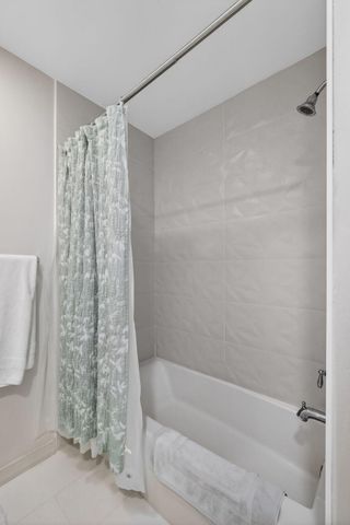 7198 SE Quincy Terrace, Hobe Sound, FL 33455