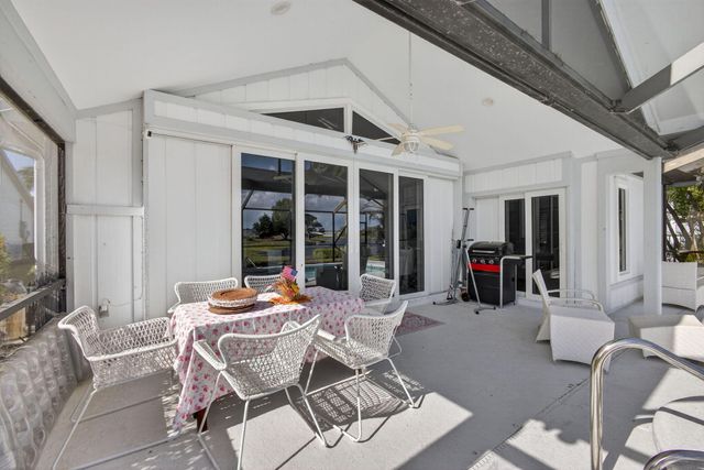 7198 SE Quincy Terrace, Hobe Sound, FL 33455