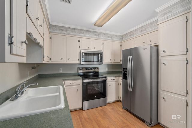 409 Nichols Avenue, Fairhope, AL 36532