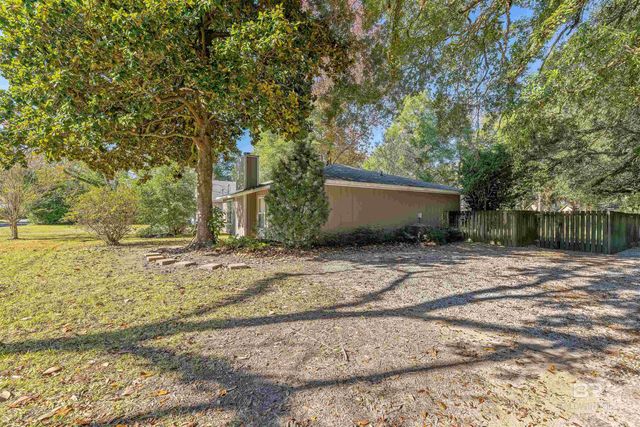 409 Nichols Avenue, Fairhope, AL 36532