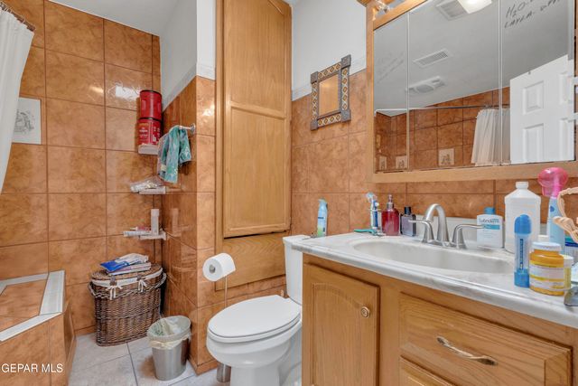 1623 PHIL GIBBS Drive, El Paso, TX 79936