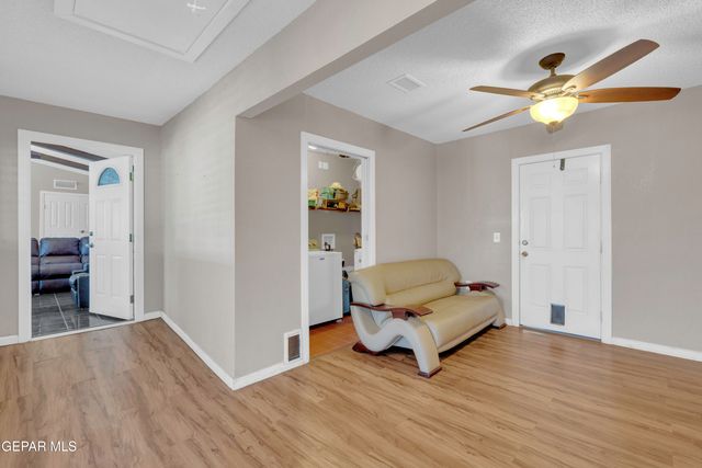 1623 PHIL GIBBS Drive, El Paso, TX 79936