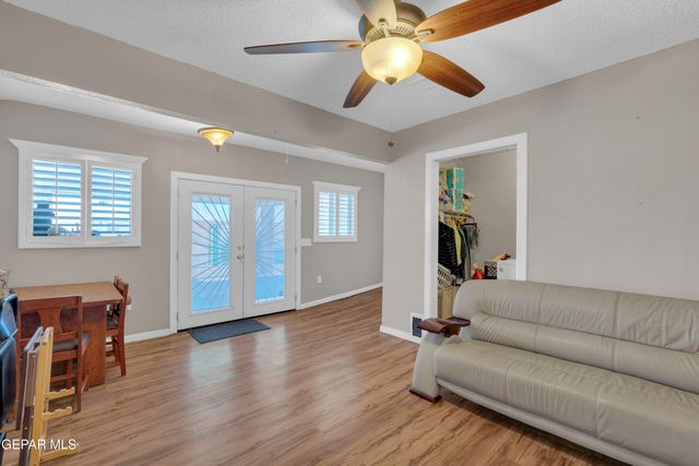 1623 PHIL GIBBS Drive, El Paso, TX 79936