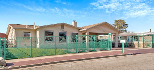 1623 PHIL GIBBS Drive, El Paso, TX 79936