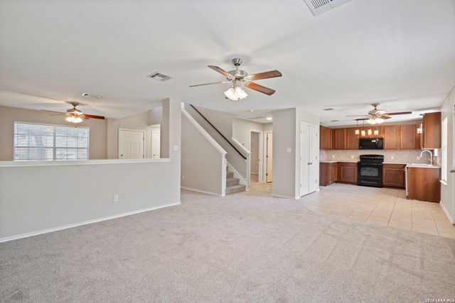 328 PRICKLY PEAR DR, Cibolo, TX 78108
