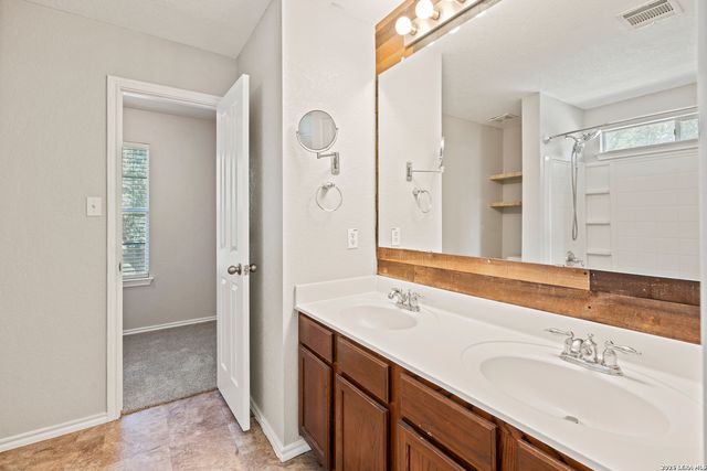 328 PRICKLY PEAR DR, Cibolo, TX 78108
