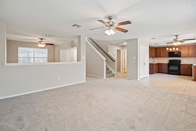 328 PRICKLY PEAR DR, Cibolo, TX 78108