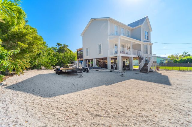 1615 Fern Avenue, Big Pine Key, FL 33043