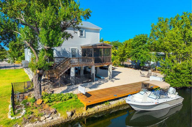 1615 Fern Avenue, Big Pine Key, FL 33043