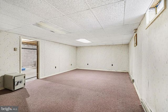 2927 WOODSHEAD TER, York, PA 17403