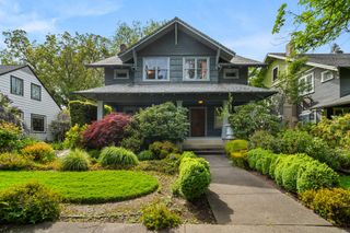 31 Geneva Street, Medford, OR 97504