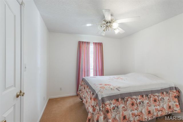 383 Red Robin, Poplar Bluff, MO 63901