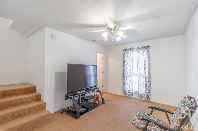 383 Red Robin, Poplar Bluff, MO 63901