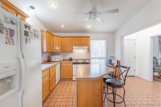 383 Red Robin, Poplar Bluff, MO 63901