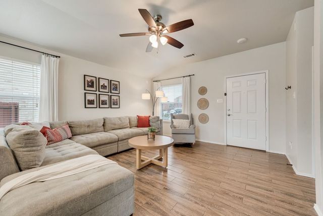 207 Cornell Drive, Forney, TX 75126