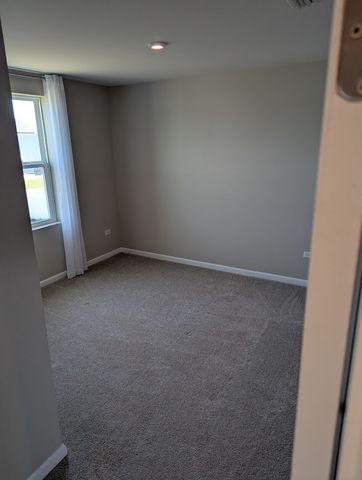 1219 Fox Hedge Trail, Hampshire, IL 60140