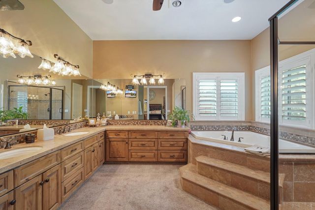 181 Willow Wood Rd, Woodbridge, CA 95258