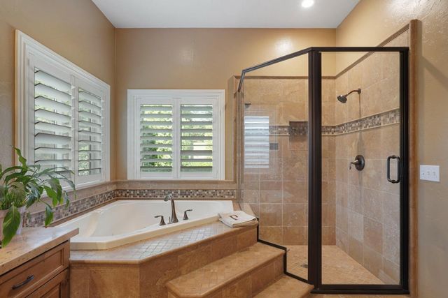 181 Willow Wood Rd, Woodbridge, CA 95258