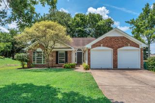 2980 Buckner Ln, Spring Hill, TN 37174