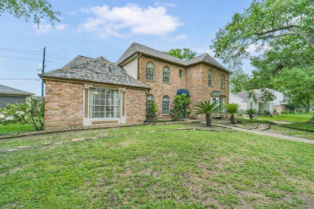 1423 Ash Meadow Drive, Houston, TX 77090