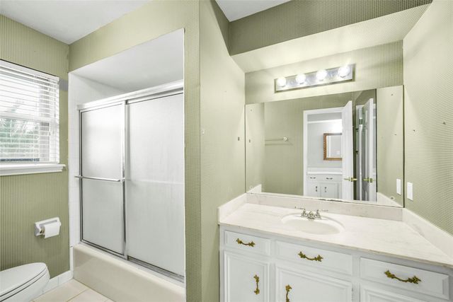 1423 Ash Meadow Drive, Houston, TX 77090