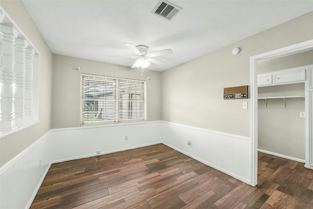 1423 Ash Meadow Drive, Houston, TX 77090