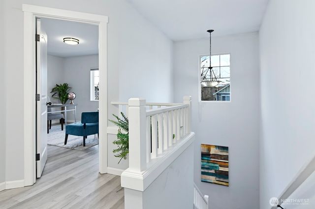 364 Field Place NE, Renton, WA 98059